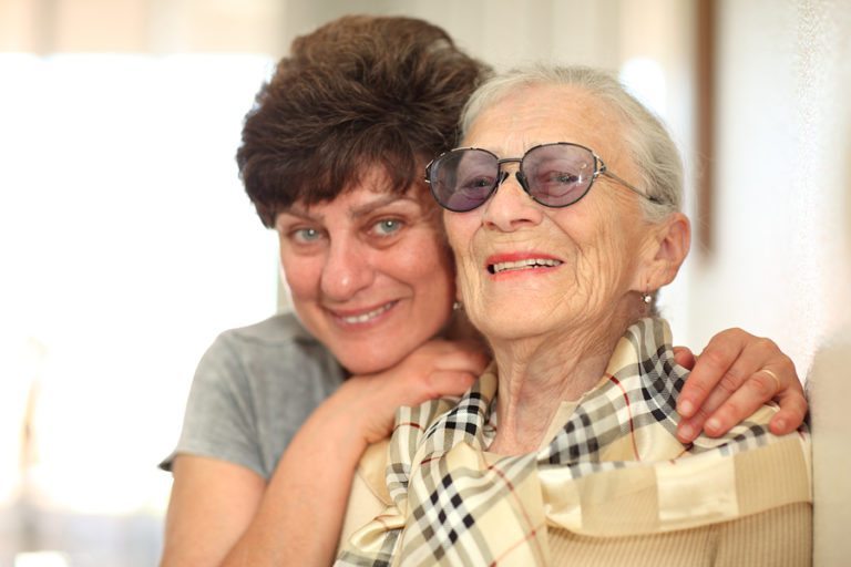 Elderly Care Mooresville NC - How to Handle Your Elderly Mom When Alzheimer's Has Her Agitated