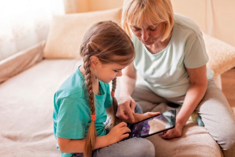How Grandparents Can Connect With Their Grandchildren