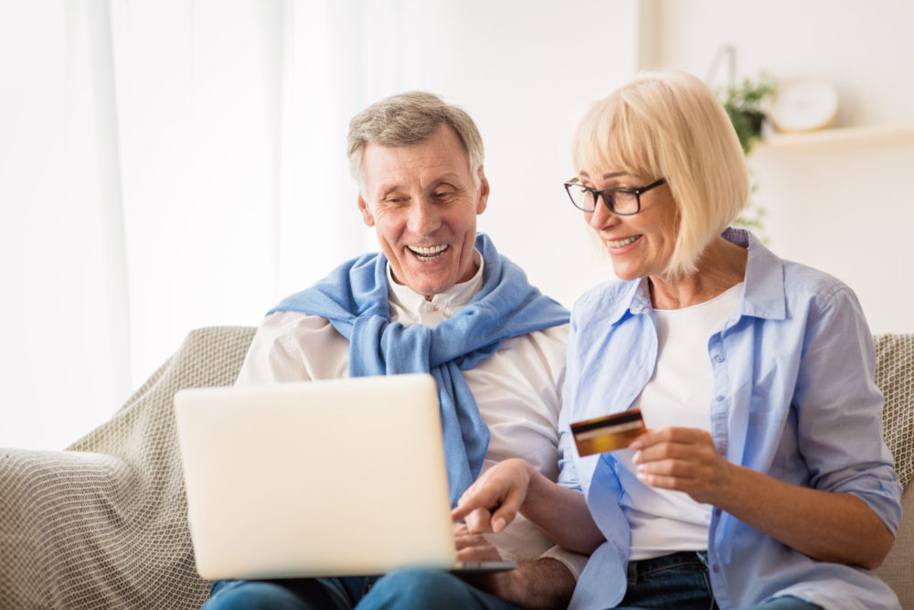 Free Online Entertainment Options for Housebound Seniors