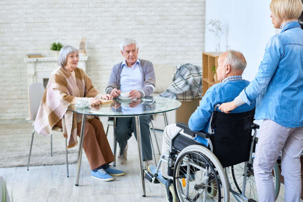 What to Expect From Senior Care Service